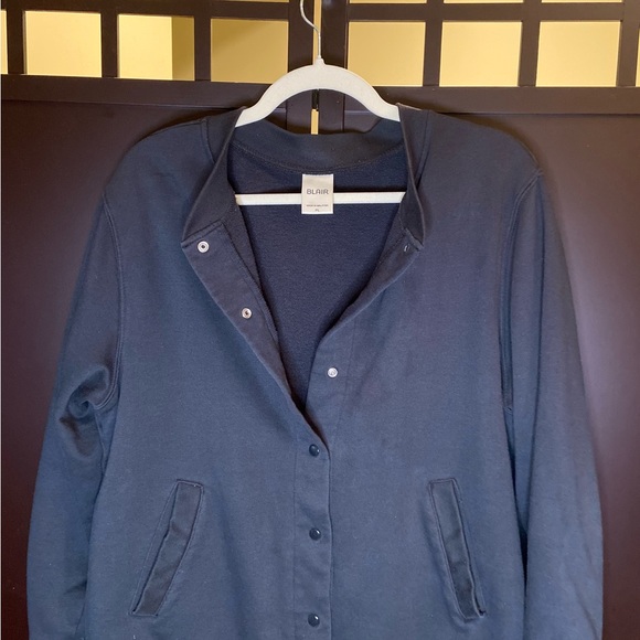 Black Sweatshirt Bomber Jacket - Picture 5 of 6